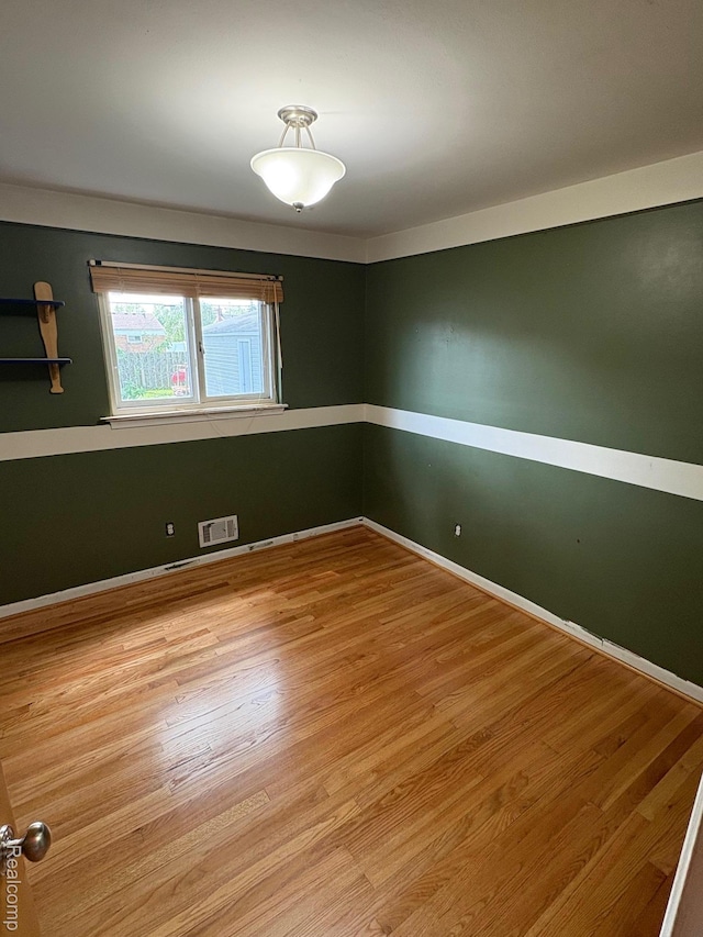 31637 Wyoming St, Livonia, MI 48150 - photo 8
