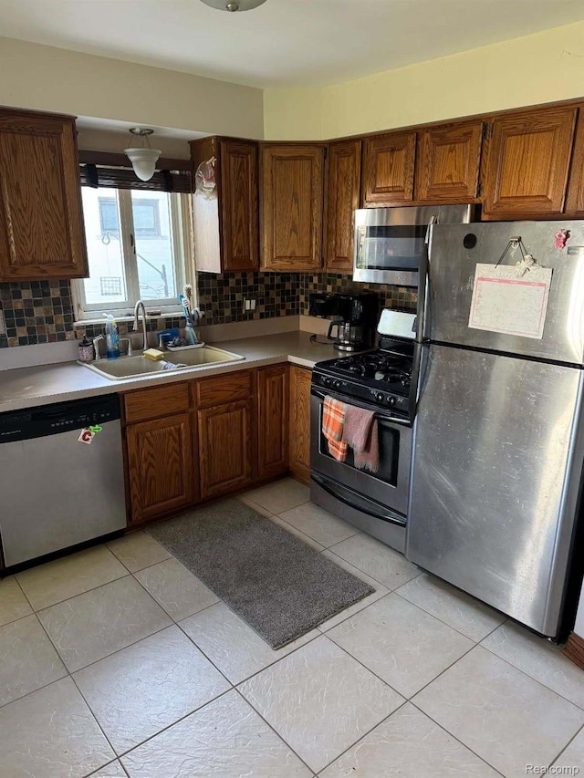 31637 Wyoming St, Livonia, MI 48150 - photo 5