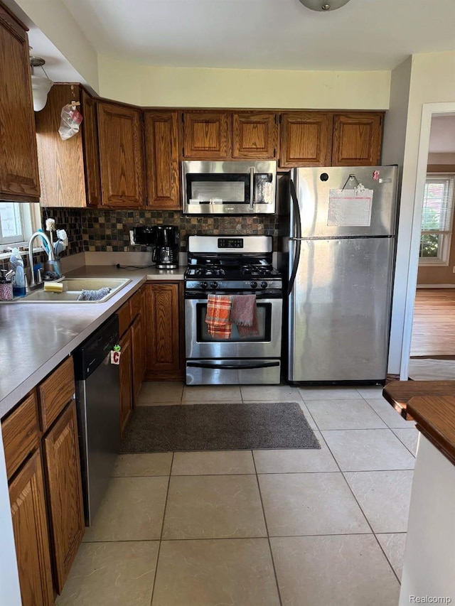 31637 Wyoming St, Livonia, MI 48150 - photo 4