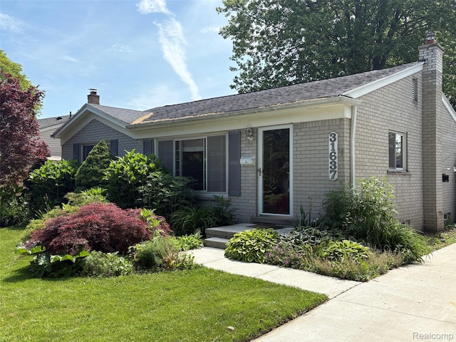 31637 Wyoming St, Livonia, MI 48150 - photo 2