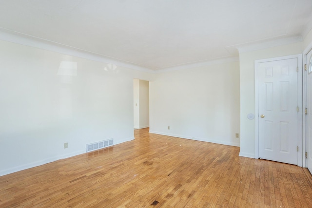 1315 Sutherland Ave, Kalamazoo, MI 49006 - unfurnished room featuring light wood-style flooring and crown molding