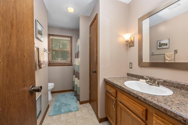 2360 Montclair Ave NW, Walker, MI 49544 - full bath with vanity and a shower with curtain