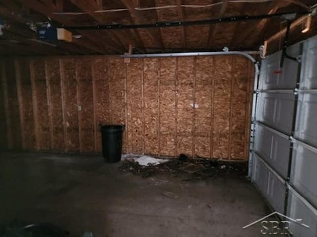 2502 Lynnwood Ave, Saginaw, MI 48601 - garage featuring a garage door opener