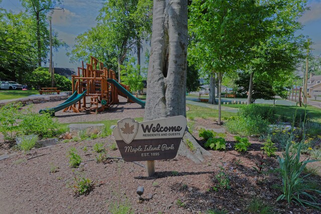 31467 Maple Island Rd, Dowagiac, MI 49047 - view of communal playground