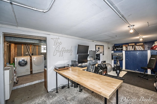 1118 Sibley St NW, Grand Rapids, MI 49504 - office space featuring washer and dryer and concrete floors