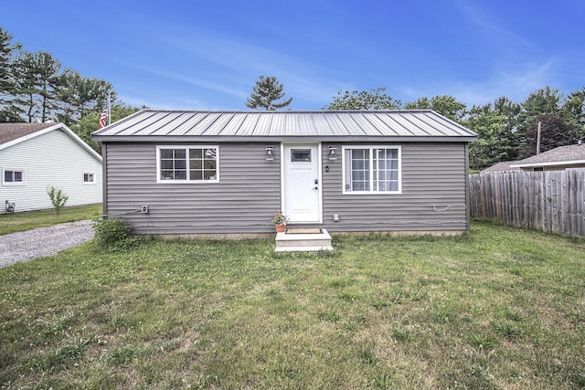 1118 Huntly Rd, Niles, MI 49120 - bungalow-style home featuring a metal roof