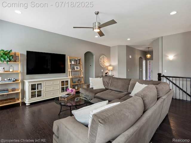 26559 Derby Ct, South Lyon, MI 48178 - photo 14