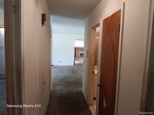 3375 Jacque St, Flint, MI 48532 - hallway featuring concrete floors