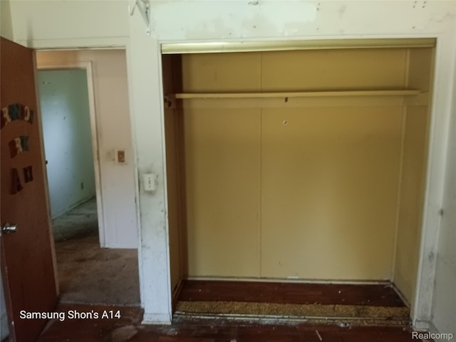 3375 Jacque St, Flint, MI 48532 - view of closet