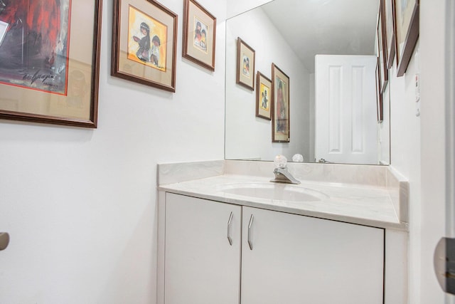3924 Penberton Dr, Ann Arbor, MI 48105 - bathroom featuring vanity