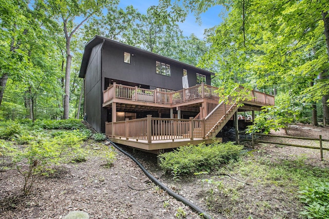 3924 Penberton Dr, Ann Arbor, MI 48105 - back of house with a wooden deck and stairway
