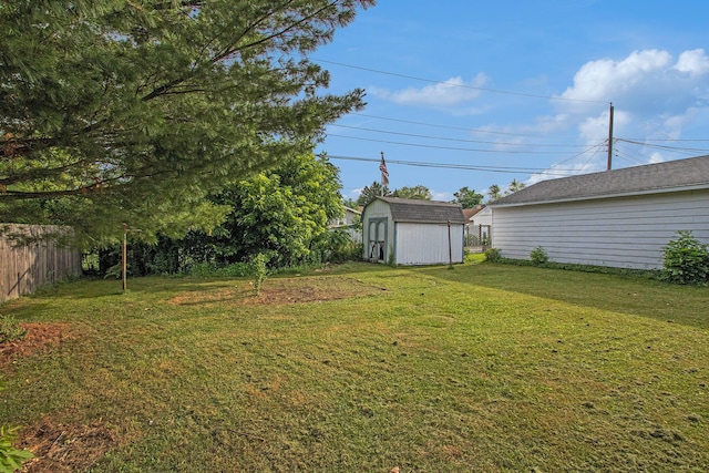 1209 Mohawk Ln, Saint Joseph, MI 49085 - view of yard featuring a storage unit