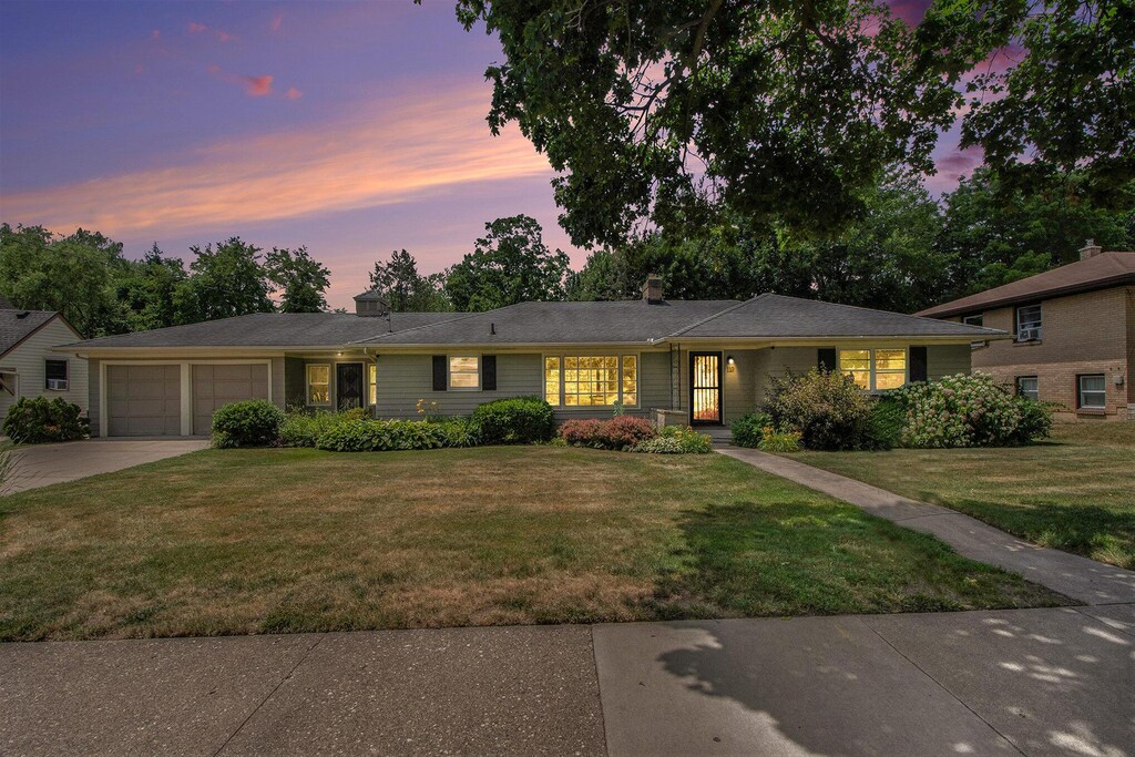 119 Alten Ave NE, Grand Rapids, MI 49503 - photo 1