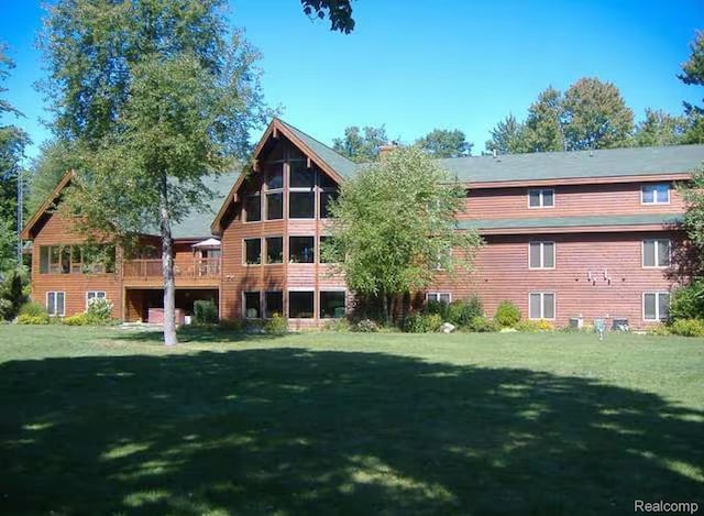355 W Mannsiding Rd, Harrison, MI 48625 - photo 1