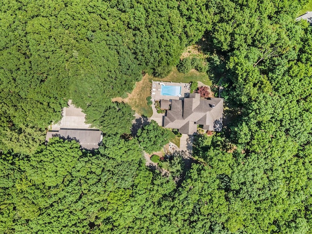17055 Forest Lake Dr, West Olive, MI 49460 - photo 8