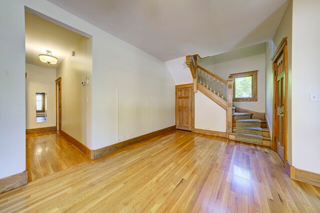 546 Webster St, Traverse City, MI 49686 - photo 19