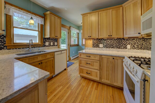 546 Webster St, Traverse City, MI 49686 - photo 5
