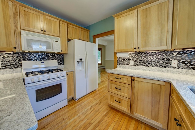 546 Webster St, Traverse City, MI 49686 - photo 9