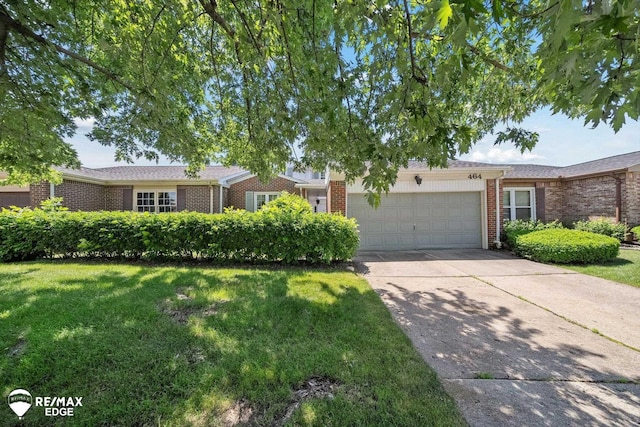 464 Ashley Dr, Grand Blanc, MI 48439 - photo 1