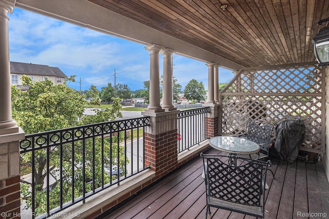 3994 Forester Blvd, Auburn Hills, MI 48326 - view of deck