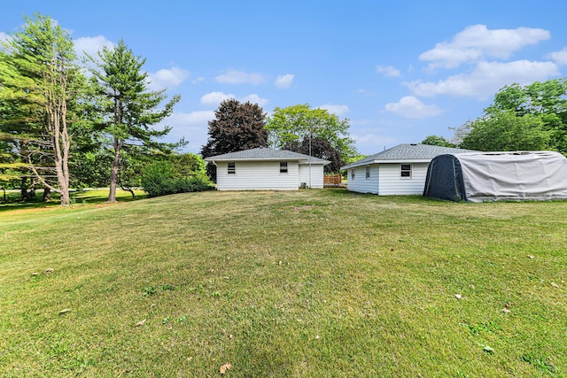 356 Riverview Dr, Plainwell, MI 49080 - view of grassy yard