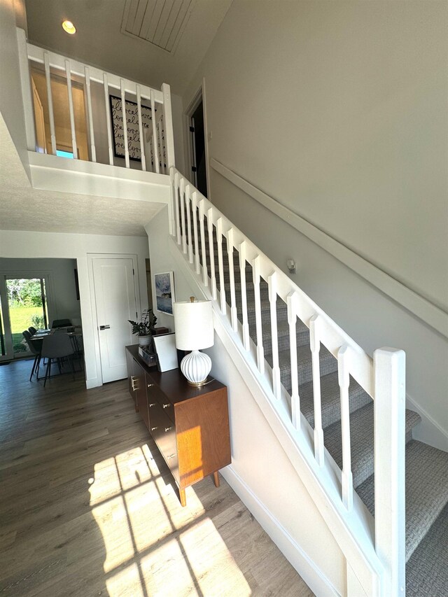 726 Highland Park Dr, Traverse City, MI 49686 - photo 8