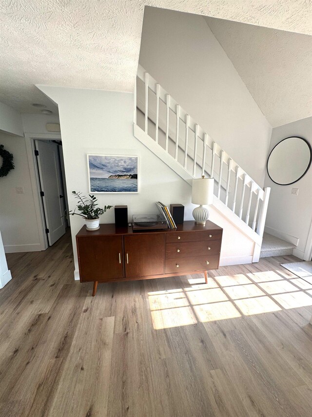 726 Highland Park Dr, Traverse City, MI 49686 - photo 9