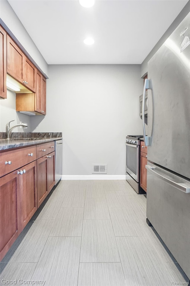602 Millard Ave, Royal Oak, MI 48073 - photo 10