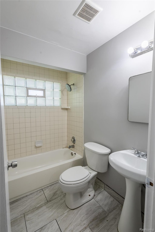 22613 Raven Ave, Eastpointe, MI 48021 - full bath with toilet and shower / bath combination