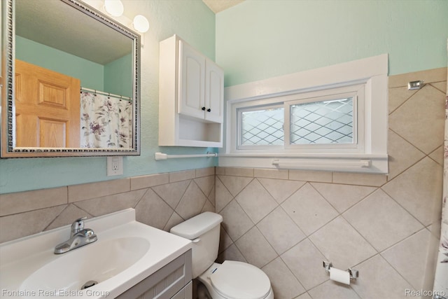 1 Grand Blvd, Battle Creek, MI 49015 - full bath featuring vanity and tile walls