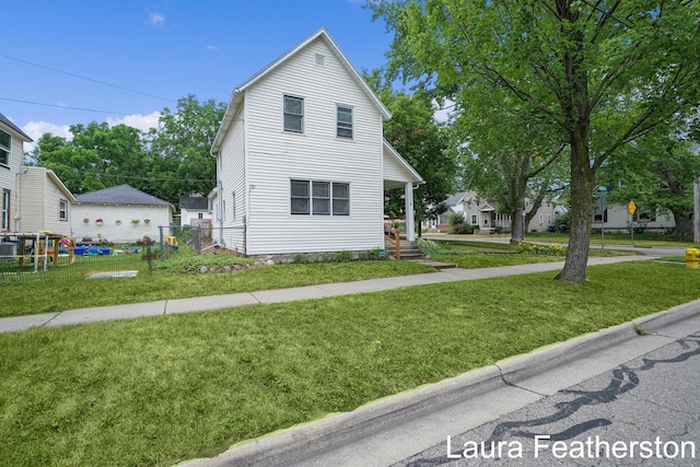 1119 White Ave NW, Grand Rapids, MI 49504 - view of front of house