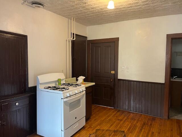 426 S Chestnut St, Reed City, MI 49677 - photo 14