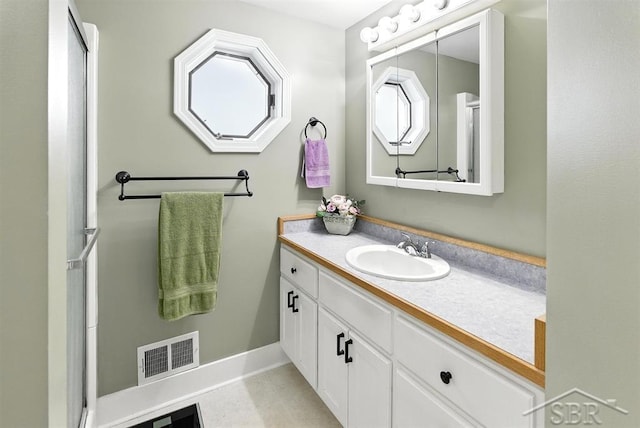 2816 Chippewa Ln, Midland, MI 48640 - bathroom featuring vanity