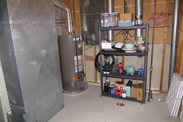 3577 Greenly Ct, Holland, MI 49424 - utility room with water heater