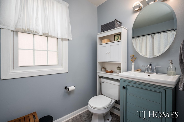 1545 Fuller Ave NE, Grand Rapids, MI 49505 - full bath with vanity and toilet