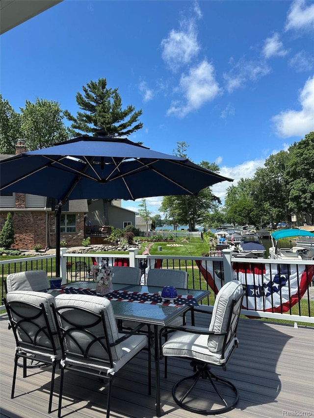 8320 Lagoon St, Commerce Twp, MI 48382 - deck featuring outdoor dining space