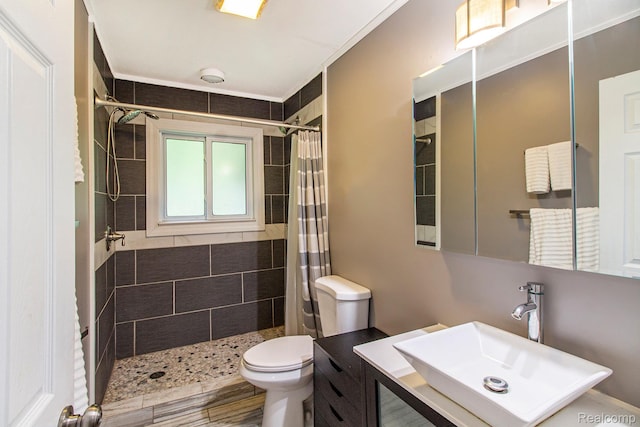 8406 W Ellis Rd, Davisburg, MI 48350 - bathroom featuring vanity and a tile shower