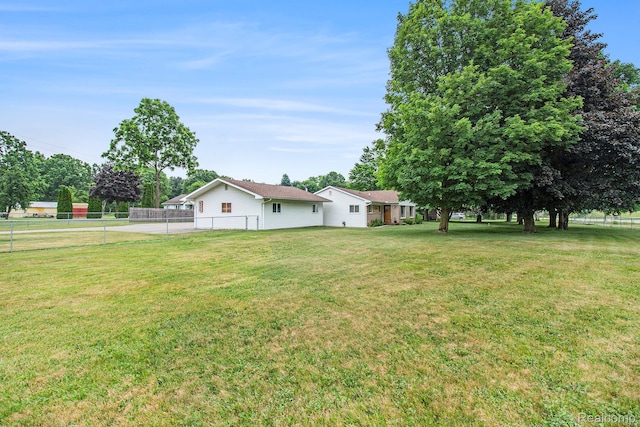 8406 W Ellis Rd, Davisburg, MI 48350 - view of yard