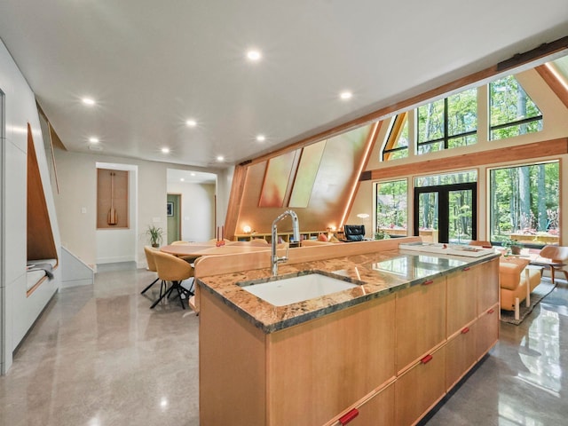 5277 Tyrol Ln, Harbor Springs, MI 49740