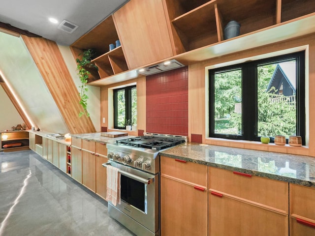 5277 Tyrol Ln, Harbor Springs, MI 49740