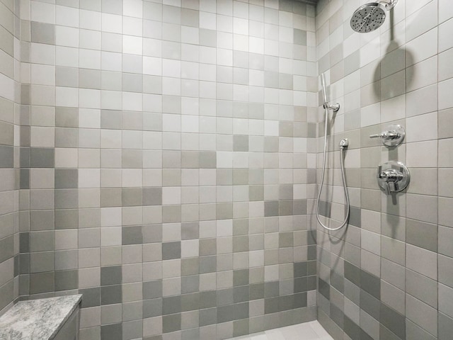 5277 Tyrol Ln, Harbor Springs, MI 49740