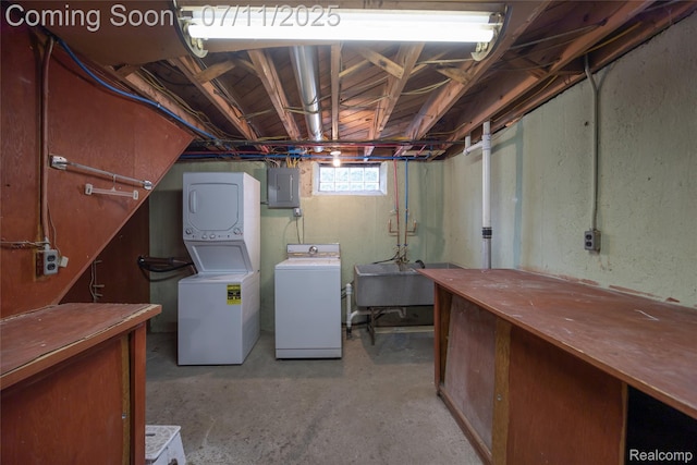 1418 W 13 Mile Rd, Royal Oak, MI 48073 - washroom with electric panel and separate washer and dryer