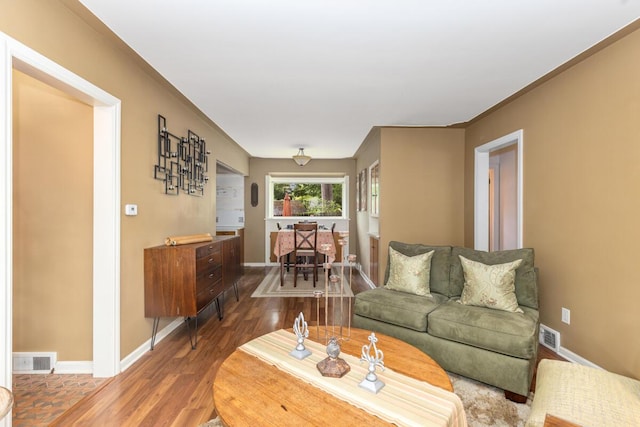2925 Dawes Ave SE, Grand Rapids, MI 49508 - living area with wood finished floors and crown molding