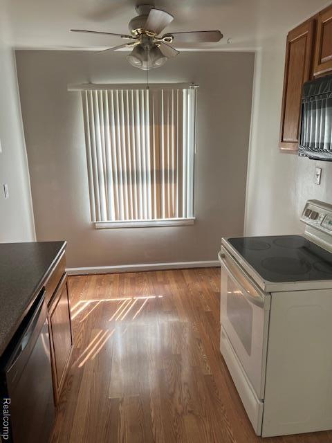 21111 Beechwood Ave, Eastpointe, MI 48021 - photo 5