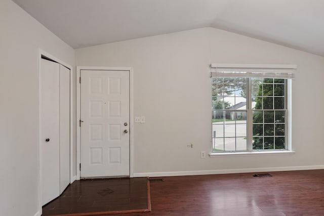 7622 Woodview Dr, Waterford, MI 48327 - photo 5