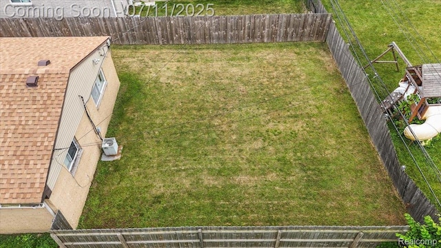 27043 Lorenz St, Madison Heights, MI 48071 - view of fenced backyard