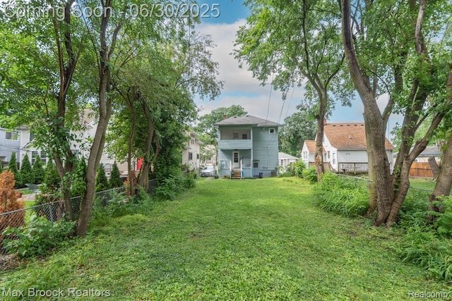 464 E Cambourne St, Ferndale, MI 48220 - view of fenced yard