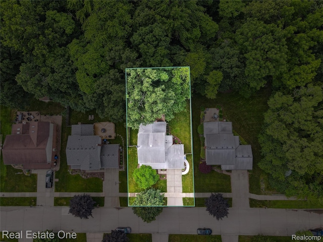 8409 Sandpiper St, Canton, MI 48187 - aerial view of property and surrounding area featuring property parcel outlined