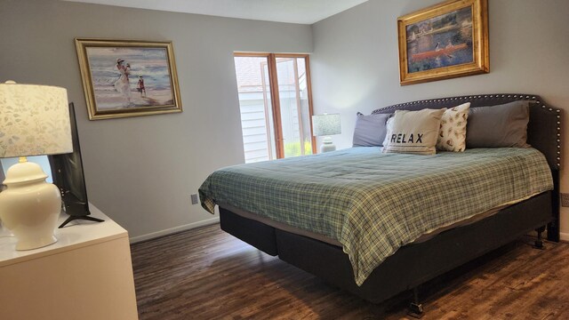 3400 Lakeside Dr S Unit 17, Petoskey, MI 49770 - bedroom with wood finished floors