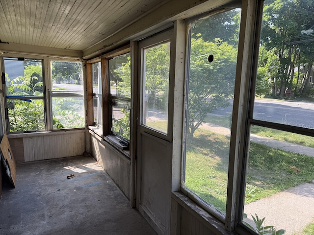 223 Washington Ave, Lakeview, MI 48850 - view of unfurnished sunroom